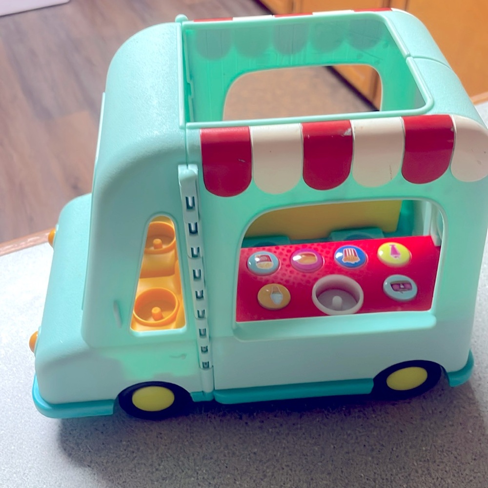 Land of B., Jax's Diner, Musical Food Truck, 18 Months +, truck only, it works!